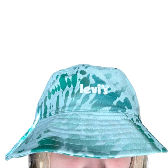 Levi's Other - ✨NWT✨Levi’s tie dye bucket hat